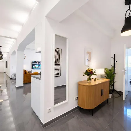 Yello Homes - Dream Loft - Jacquzzi - Bis Zu 10 Gaeste Appartamento *