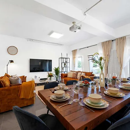 Yello Homes - Dream Loft - Jacquzzi - Bis Zu 10 Gaeste