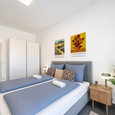 Yello Homes - Dream Loft - Jacquzzi - Bis Zu 10 Gaeste
